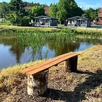 Holiday home Sosnowy Zakatek Stegna- Rodzinne Blisko Morza Wedkowanie, Rowery, Plac Zabaw