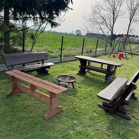Hébergement de vacances Sosnowy Zakatek Stegna- Wedkowanie, Rowery, Plac Zabaw *