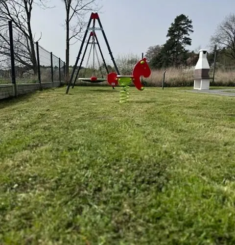 度假居 Sosnowy Zakatek Stegna- Wedkowanie, Rowery, Plac Zabaw