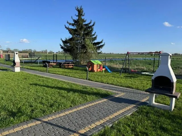 Sosnowy Zakatek Stegna- Wedkowanie, Rowery, Plac Zabaw