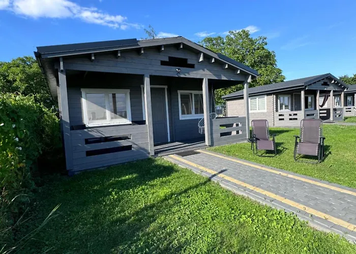 Sosnowy Zakatek Stegna- Wedkowanie, Rowery, Plac Zabaw