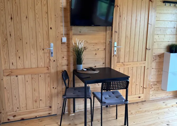 Sosnowy Zakatek Stegna- Wedkowanie, Rowery, Plac Zabaw